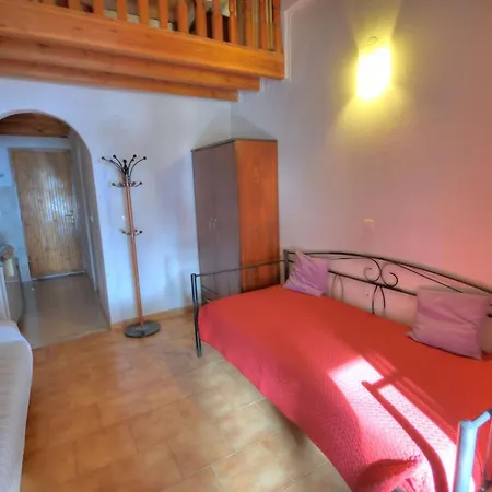 Anna * リアパデス